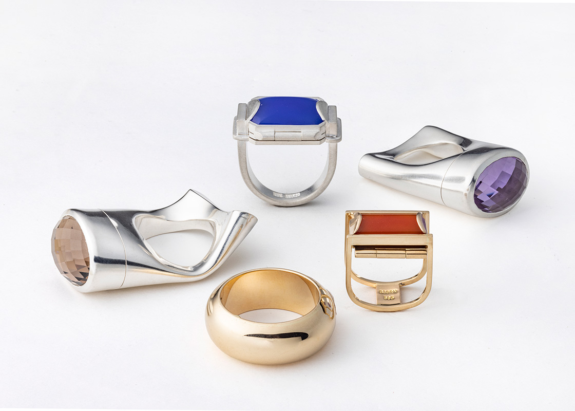 Hidden Treasures - Silver Tube with Smoky Quartz - Ring - Image 2